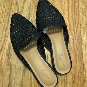 Black texture slides from target!